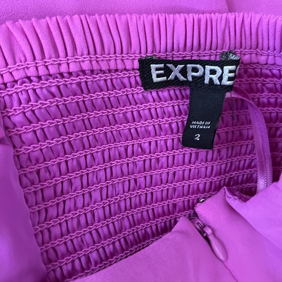 Women’s Size 2 Fuchsia Strapless Dress - Picture 5 of 5